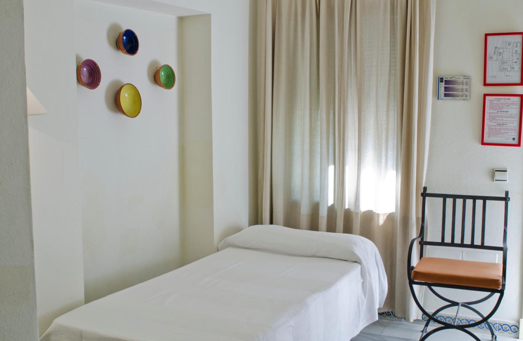 Hostal Sixto Rota Luaran gambar