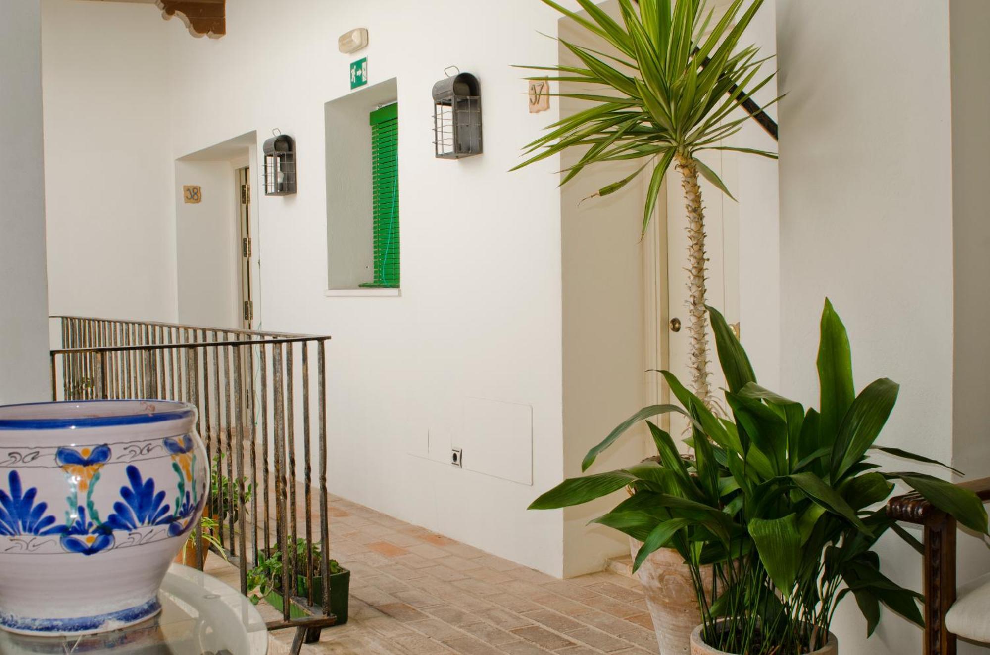 Hostal Sixto Rota Luaran gambar