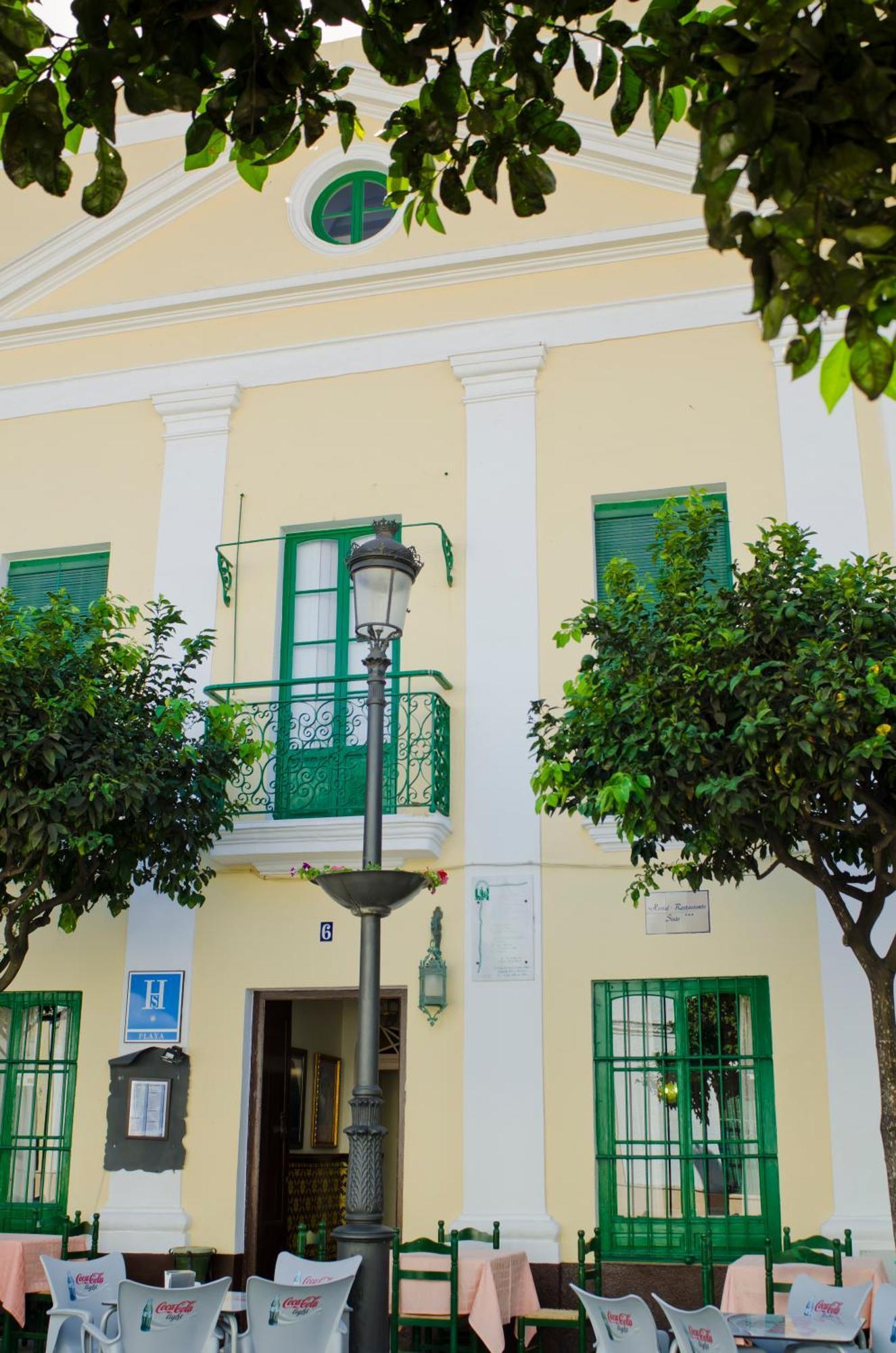 Hostal Sixto Rota Luaran gambar